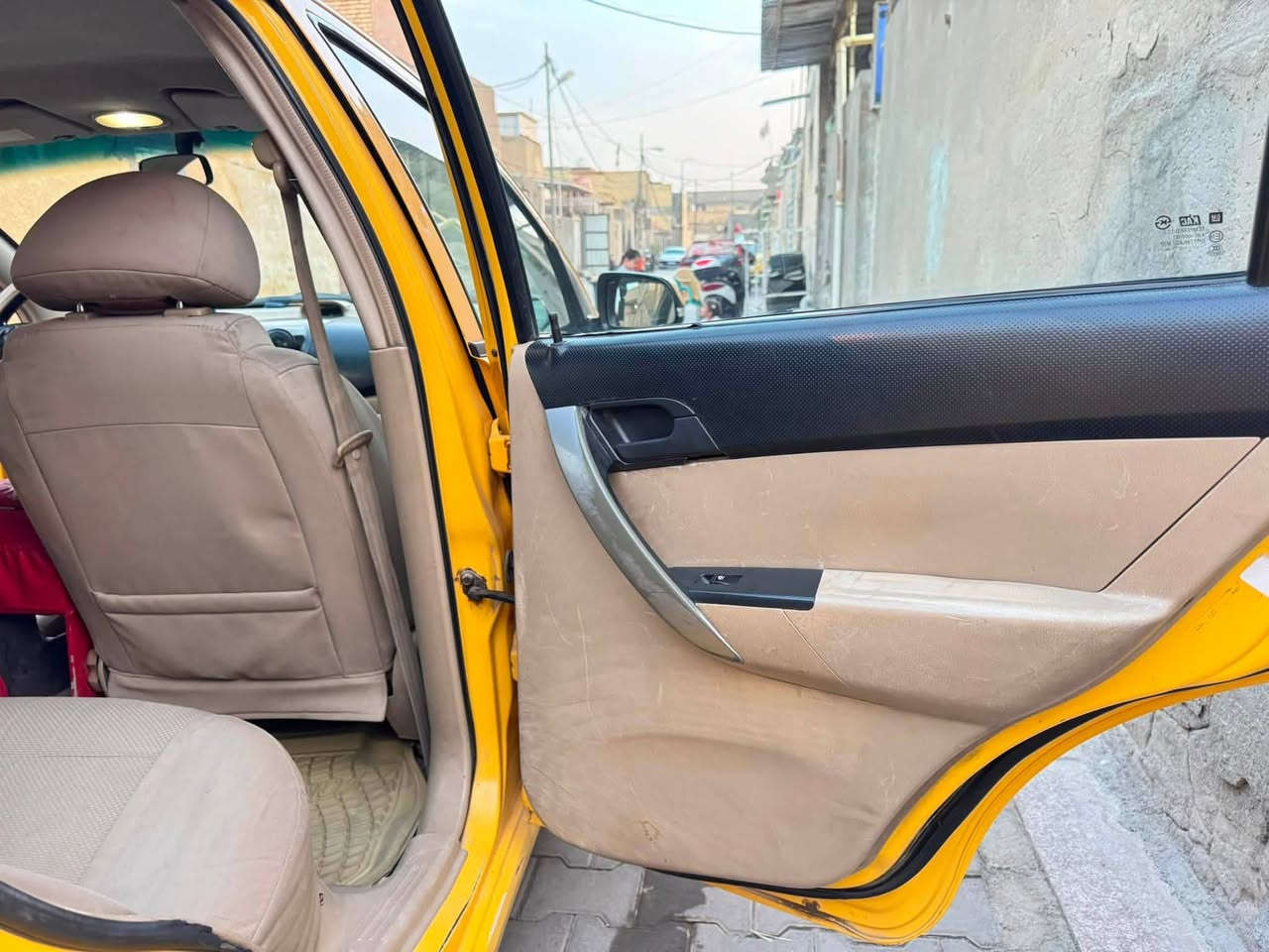 أفيو ٢٠١٠ • سنوية جديدة • شرط تحويل