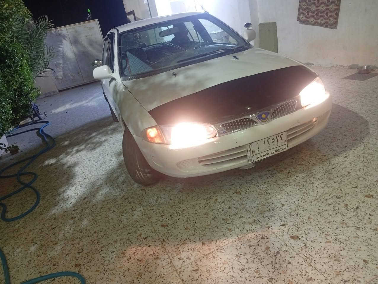 السلام عليكم 
براتون للبيع موديل 2002
حره كير اومكينه مكفولات 
 تخم تاير جديد 
رقم صلاح الدين 
رقم الهاتف ***********
***********
