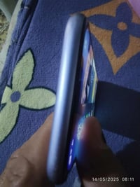 آيفون ١١ • ١٢٨ • بطارية ٩١
