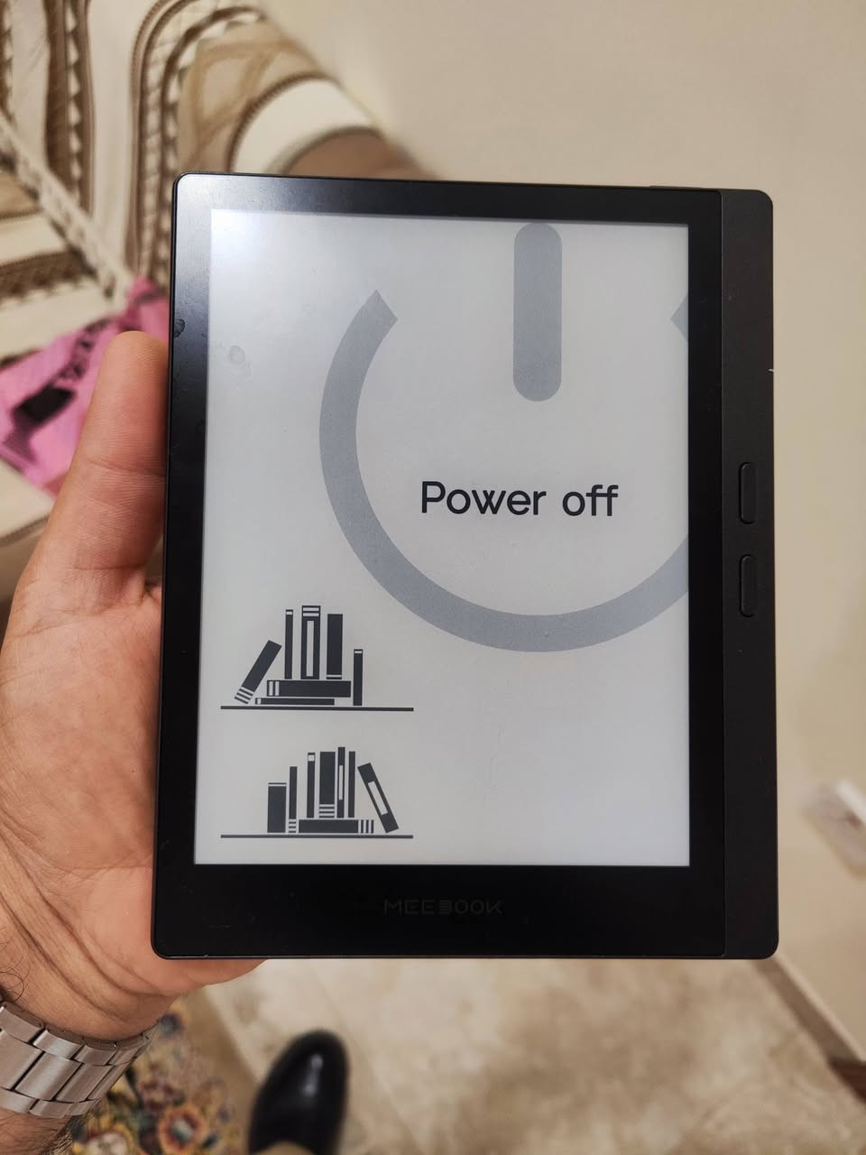 جهاز meebook حبر الالكتروني ابيض واسود ذاكرة 32
السعر 160 الف دينار عراقي مكاني بغداد 
للاستفسار الاتصال على الرقم 
*********** 
واتس اب موجود

