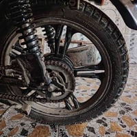 نضيفات كاملات • مع تايرات • ٤ او ٥ كير
