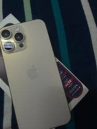 ايفون 16 برو ماكس • ٢٥٦ • بطاريه 90%