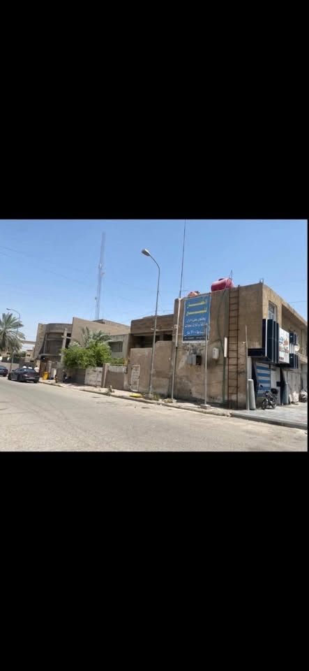 ‎ فرصة للاستثمار في محافظة واسط   عقار للبيع يتكون من داران وشقه وثلاث محلات مساحه الكليه 700 متر

‎العقار ركن في منطقة تموز على شارع النسيج

‭***********‬

‭***********‬

للاستفسار الاتصال على الارقام التالية
