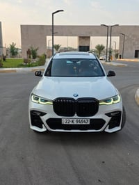 للبيع  BMW X7 xDrive50i V8 M Sport Package وكالة العروش ضمان  مكفوله م...