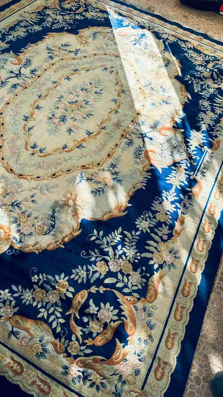 سلام عليكم
عندي قطعتين زولية حياكة يدوي فيتنامي ثقيل جداً 
للبيع قياس 3*4 ورايده ب400 الف 
نظيف جداً بدون عيوب او ضرر 
عنوان سليمانيه رزكاري 
للاتصال ***********
