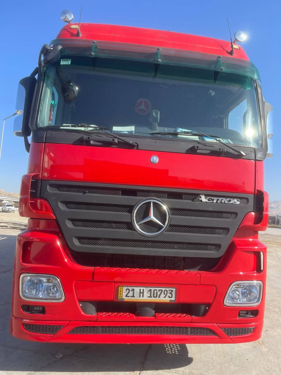 Actros. 2005. مواصفات مقفولة عنوان السليمانية. ***********
