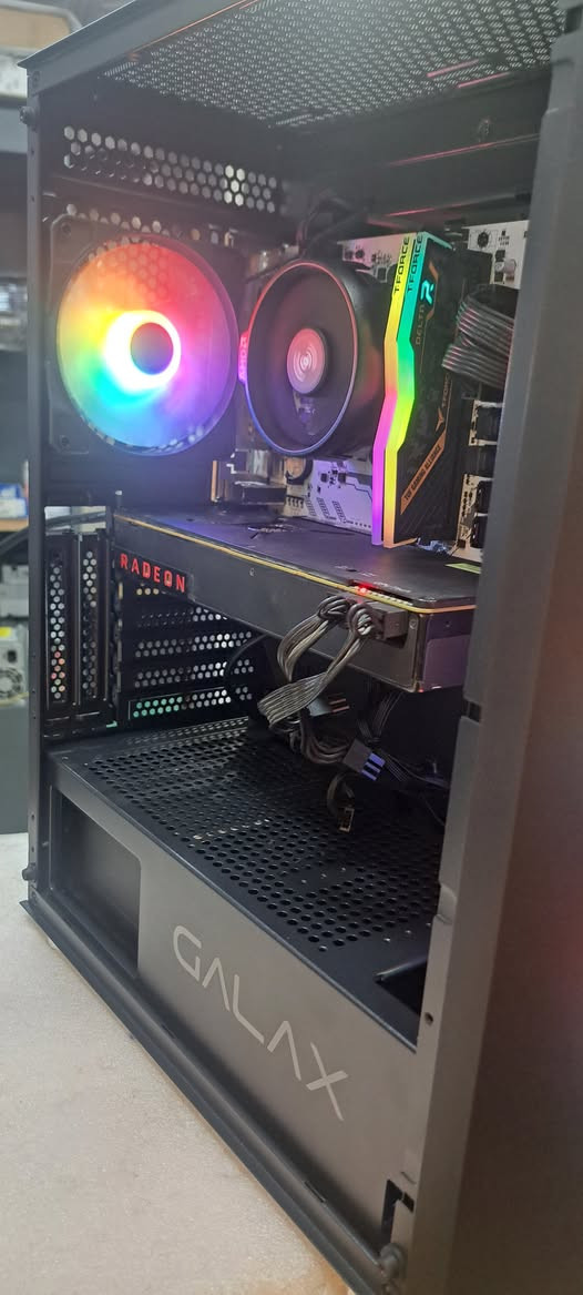 كيس تجميعة العاب 

المعالج ryzen 5 5500

الرام  t force ddr4 16gb 3200mhz

المذربورد  m.b b450 machine

كرت الشاشة rx vega 64 8gb

الكرت اقوى من كرت 2060

الهاردات. ssd 120   had 1 tb

البورسبلاي  cooler master gx 750w

الكيس منصب بي ٣٠ لعبة

سعر الكيس ٦٥٠ الف 

بغداد شارع الصناعة 

لايوجد توصيل رقمي ***********
