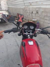 دراجه للبيع النوع /بوكسر  الون /احمر الموديل /2023 شهر اال11 نازله عل ...