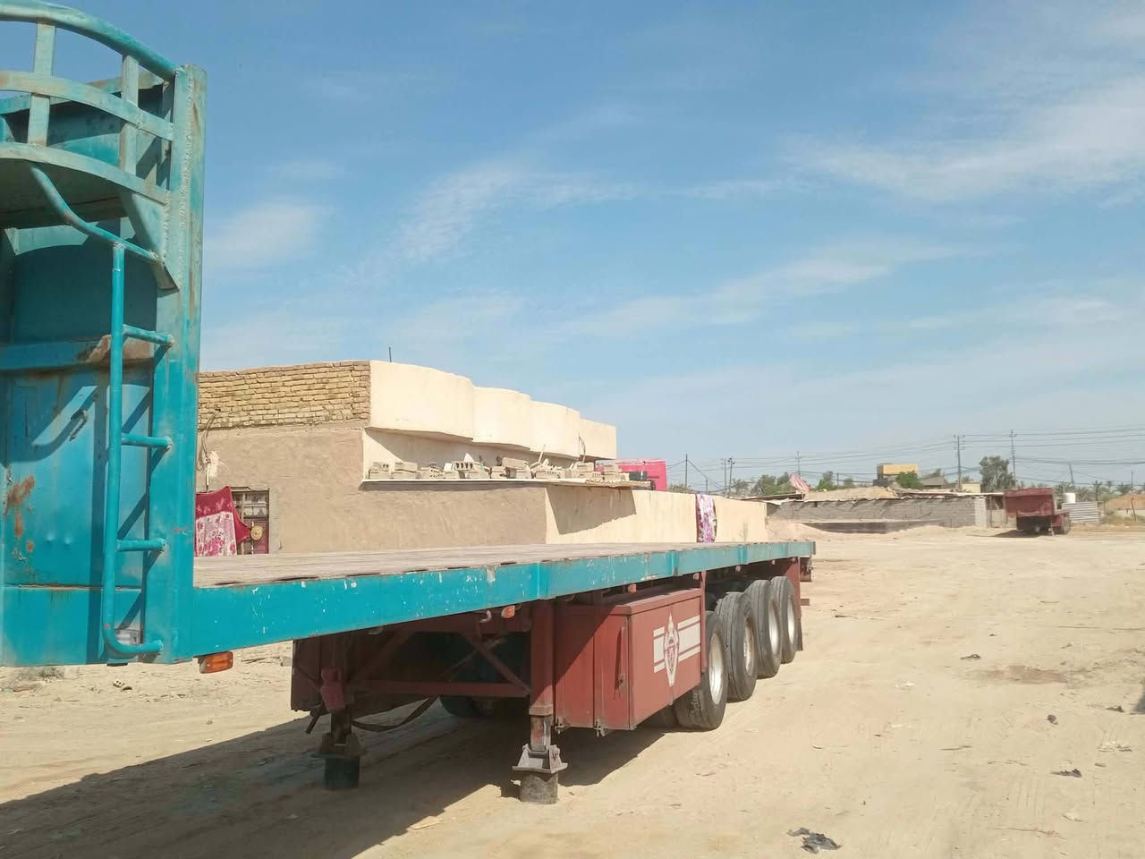 سلام عليكم البيع عربانه بلوم 13/30 دناكير 14 تخم تاير مكان كربلاء المقدسة رقم الهاتف ***********
