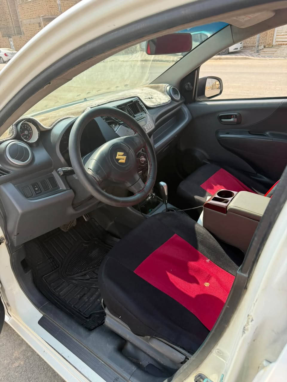 سيليريو • ٢٠١٣ • رقم واسط