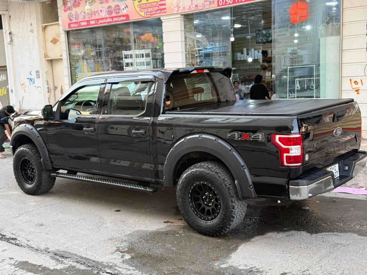 فۆرد ئێف ١٥٠ ٢٠١٩ بێ بۆیاخ کلین v6 xlt لۆک لۆک دەبل ئەکسل 4*4 دەرگا گەورەی بۆدی کورت شاشە گەورە کراوە بە ڕاپتۆر هیچ مەسرەفێکی تێدا نیە کامل کارەبایو گێڕو مەکینەی بە زەمان کامل کامل سێرڤس کراوە هایدرۆلیک و ڕۆنو وو ڕۆنی ئەکسل ٤ تاییە سفر فول جەبەلی تاقانەیە لە جوانی تەنها یەک پەڵە ساردی هەیە هیچی تری نیە تەنها ٦٣ هەزار مایل ڕۆیشتوە ٢٢٩ گەڵاو مەجالێکی کەم ***********ڤایبەر واتسەپ ڕەقەم بە ناوی خۆمەو نوێیە تا ٢٠٣١ السليمانية, العراق
