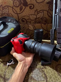نيكون D7100 • عدسات 70-300 18-140 • ستاند ثلاثي