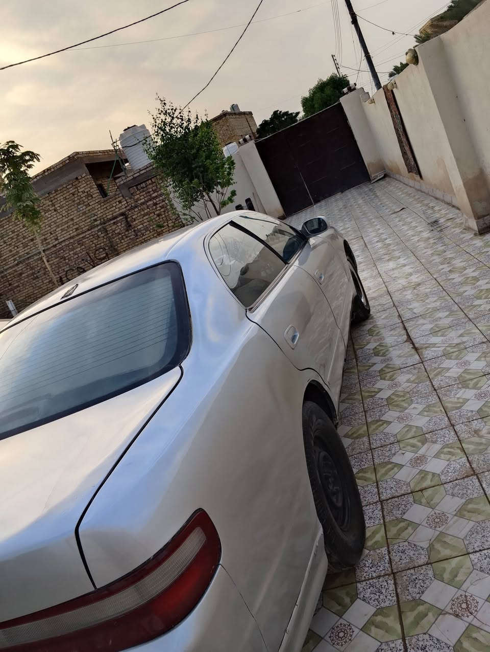 شيزر • مكينه حداديه • ٢٠٠٠