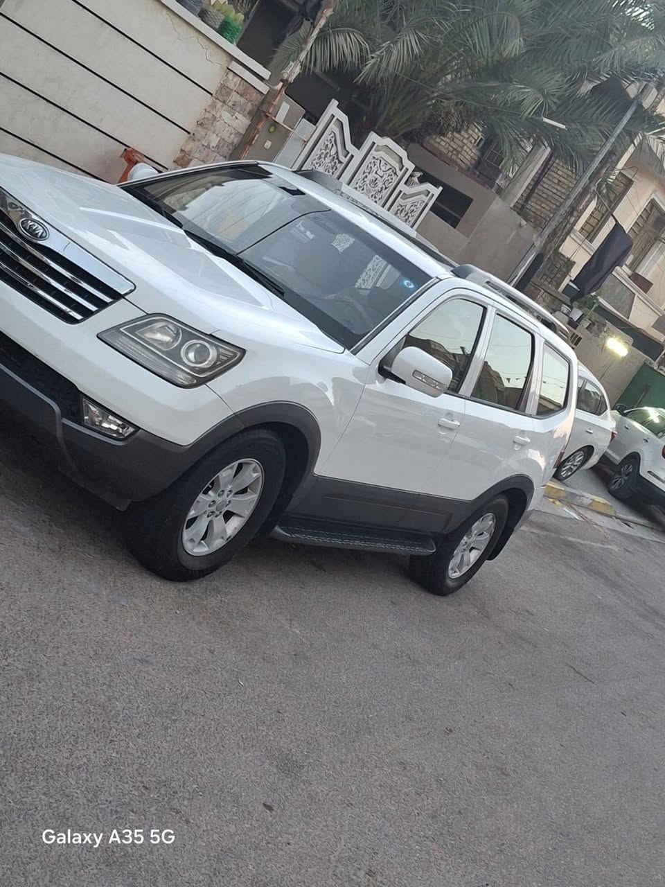 السلام عليكم مهافي موديل ٢٠١٢ خليجي رقم بغداد جديد بسمي السياره فول موصفات ماعدا البصمه والجلد جاهزه من كل شي كير ومحرك وتبريد وحاديه تخم تاير جديد داخل نظيف اي نقص مابيه وحلوه بيه صبغ باب خلفي والجاملغ الخلفي وموضح بالسونار السعر ١١٢ مكاني بغداد حي التراث قريب على تقاطع درويش ***********
