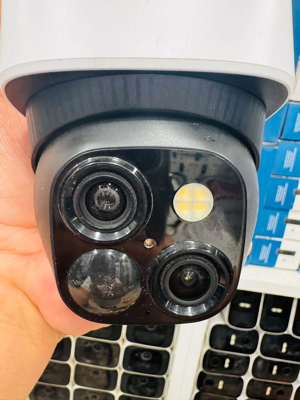 eufy S340 • دواره 360 • طاقة شمسية