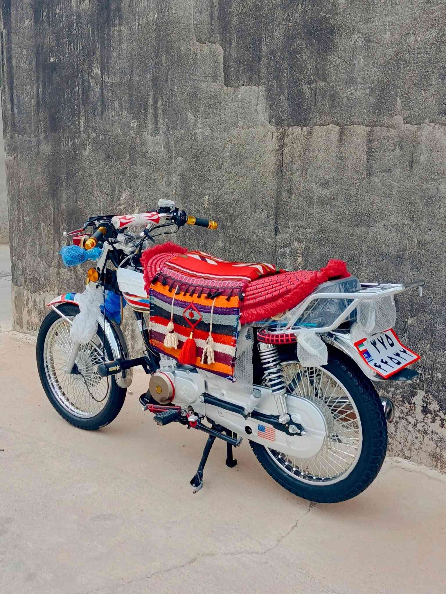 NAMI TOPRO بيع أو مراوس شعندك نزل كل نقص مابيها دراجه حيل جديد بعده عله وضع شركه شلعه معدل طلقه مديل ٢٠٢٥ سعر ٧٢٥ وبي مجال رجاءن الموشراي لاتعبني عنواني خانقين رقمي ***********
