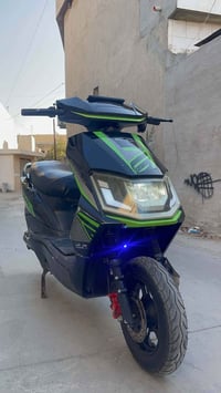 دراجة شحن • تيسلا • مدى ٧٠كم