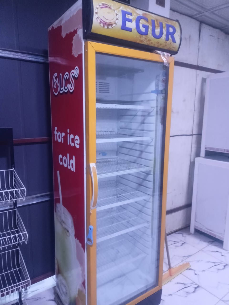 للبيع
***********
