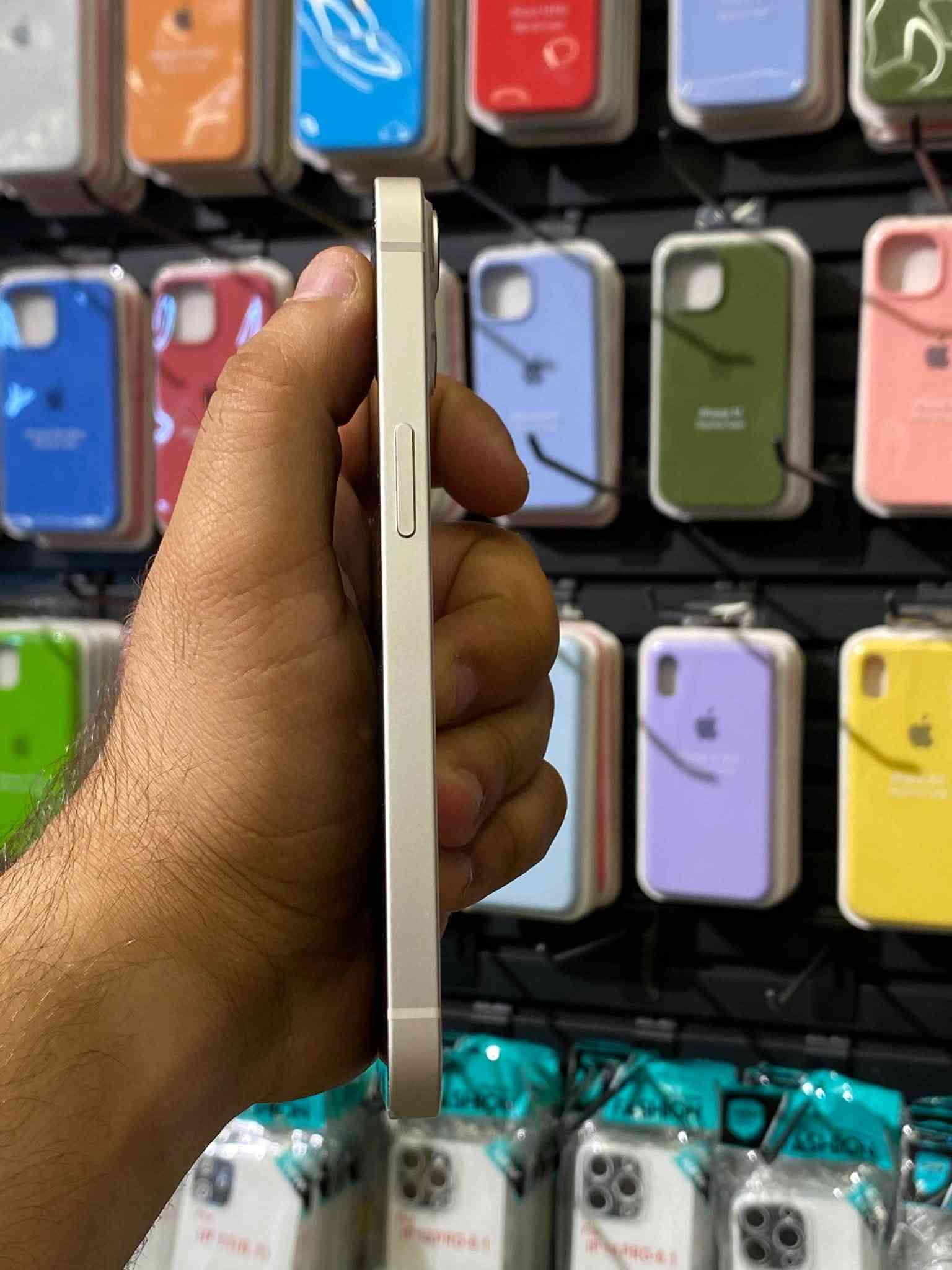 آيفون ١٣ • ١٢٨ جيجا • ابيض