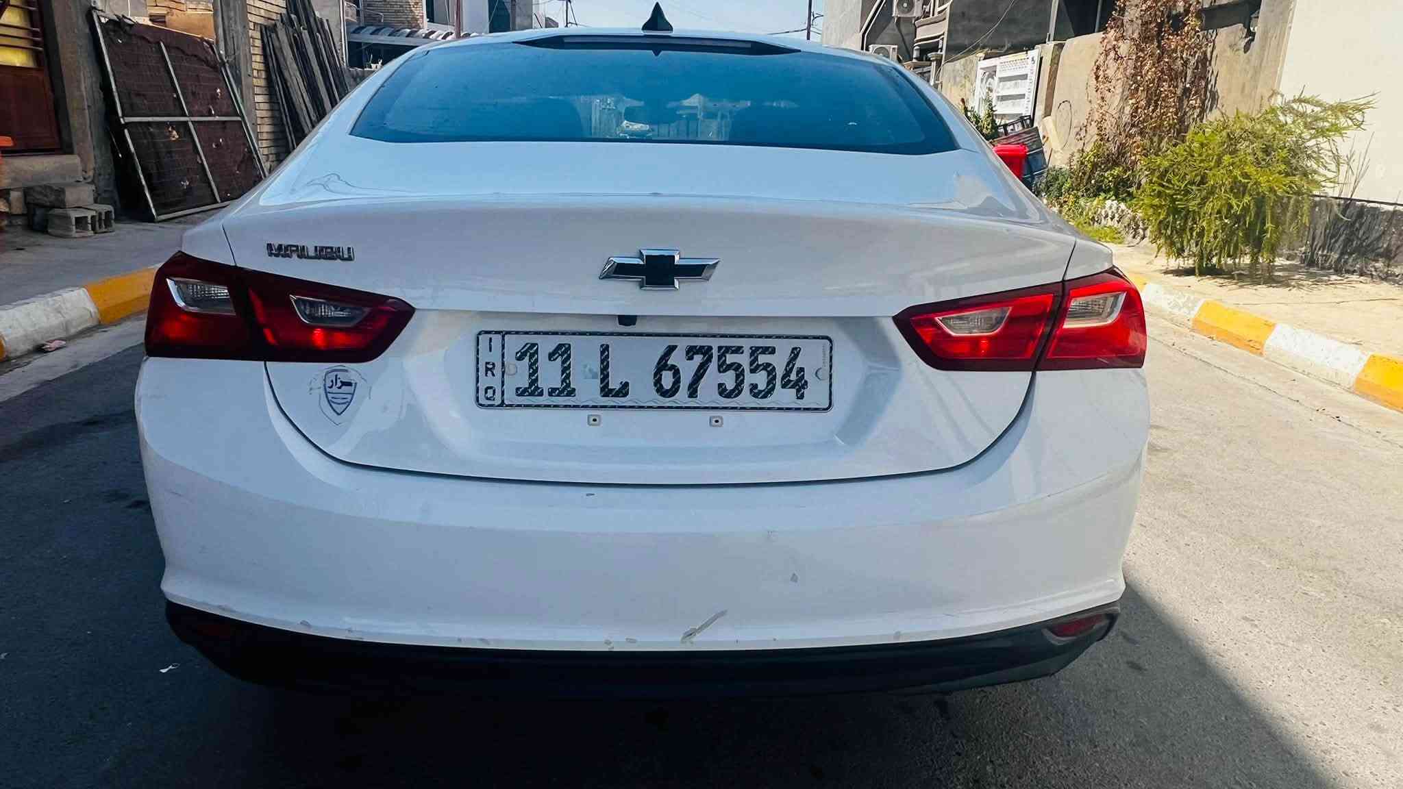 ماليبو موديل 2022 مكينه و كير و حداديه و تبريد كفاله وارد امريكي حادث جاملغ امامي رقم بغداد تحويل مباشر السعر  88  وبيه مجال بصيط 

‭***********‬
