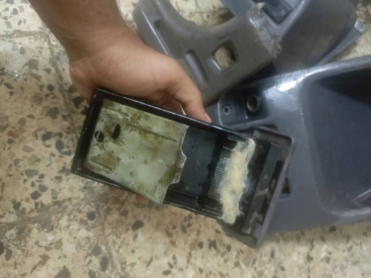 تفصيخ • نيسان صني • أصلي ١٠٠٠٪