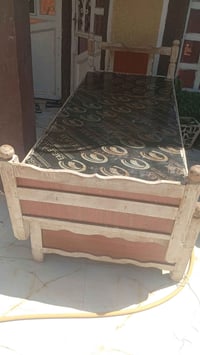 سرير • غرفة نوم • أثاث خشب