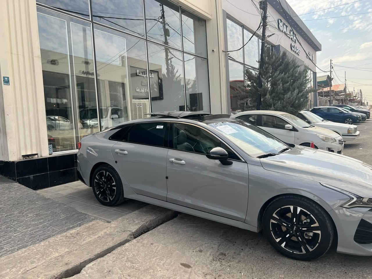 السعر 155 وبيها مجال بسيط
Kia K5 
2022
فول مواصفات 
1/1 
كشن جلد
رادارات جانبيه +امامي 
أنظمة قيادة 4 
2 ويل
بانوراما
بصمة 
اللون السمنتي المرغوب
ماشية 60 
سيارة جاهزة 
مكينة 16 تيربو
8 نمر 
سيارة حلوة وجاهزة ماتصرف عليها كلشي
للاستفسار الاتصال على الرقم غير متواجد خاص
***********
