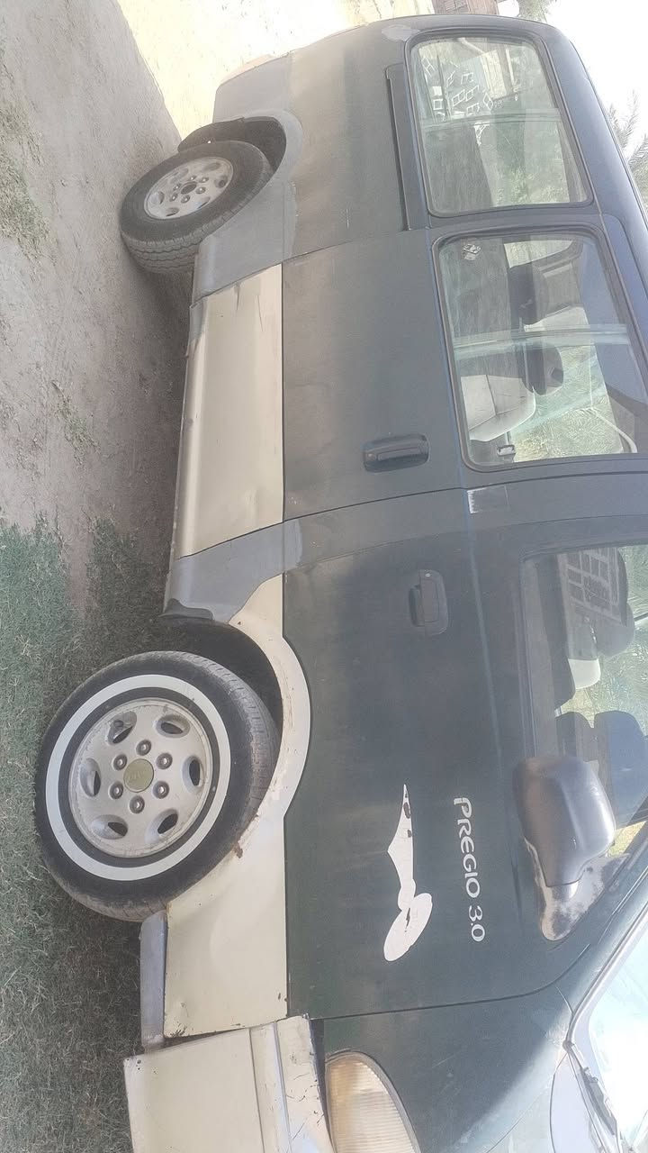 سلام عليكم بريجو ٩٨ بابل تحويل مباشر محرك بيه تنقيص كير واكسن كفاله كشر مكفول ما عدا ربع وباب ستلايت بيه جراد شواصي وضع شركه
مكان سياره ابو غريب
***********
***********
