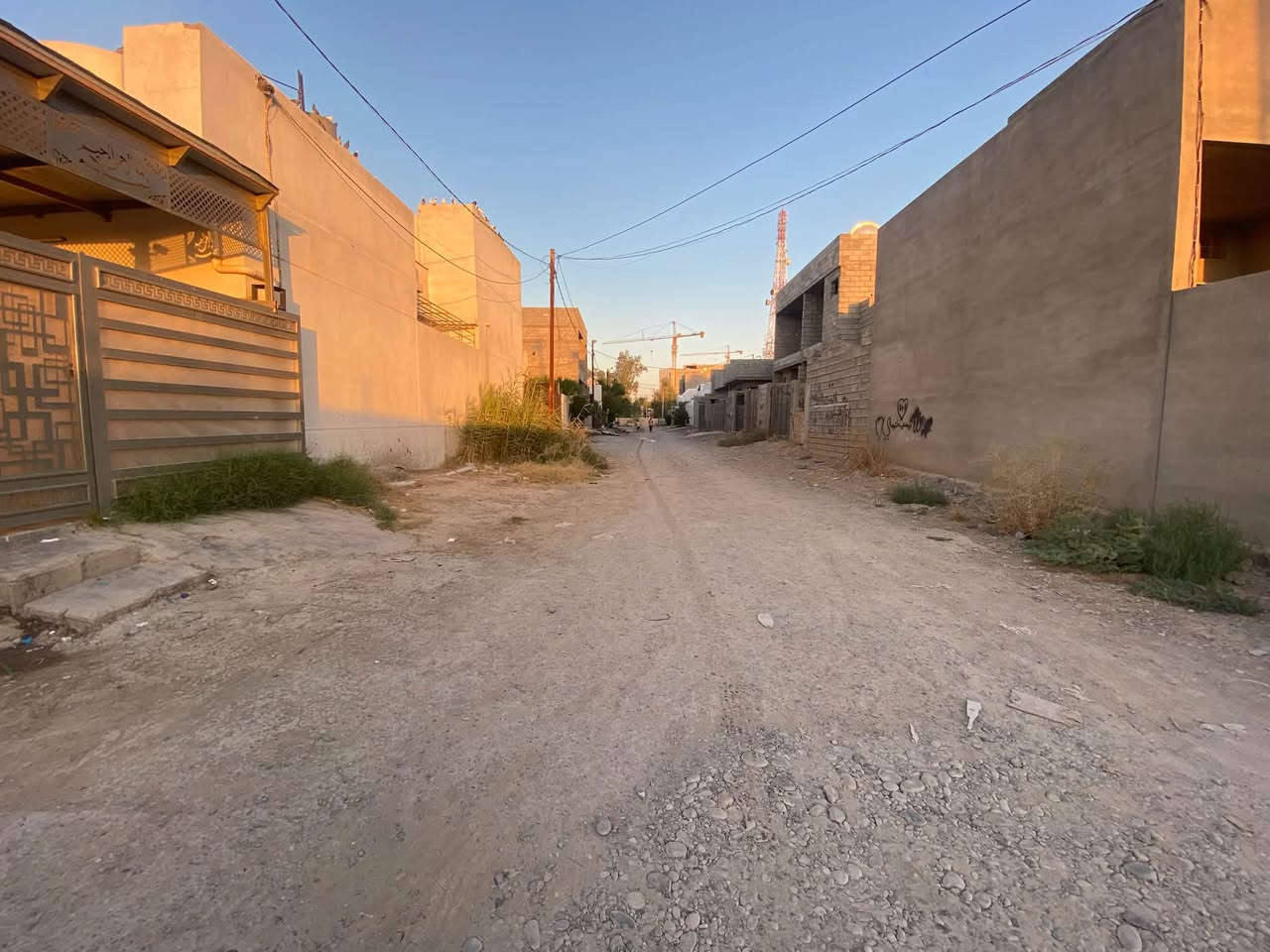 قطعه الارض للبيع زراعي 

200م واجهه 10م

موقع: طريق بغداد خلف مستشفى تركي 
———————————-
للاستفسار اتصال ع رقم 
***********
