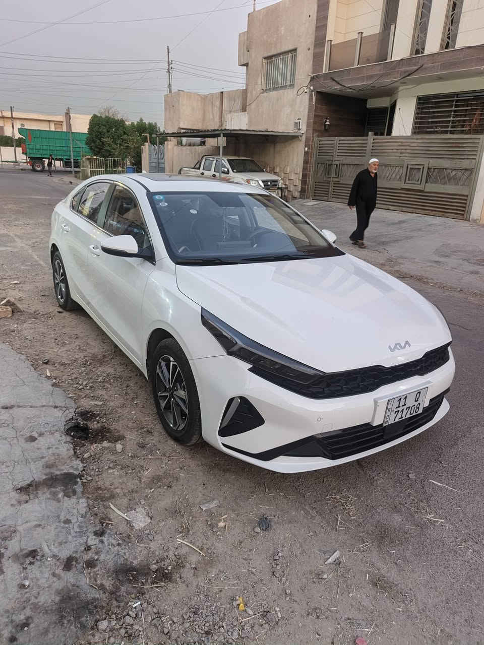 السلام عليكم.
كيا كي ثري K3 موديل 2024
تجميع الصين
فول مواصفات
محرك 1500 دبل نوزل 
رقم بغداد
ماشية “ 47" الف 
🔴المواصفات 
✅️فتحة
✅️شاشه كامرة 
✅️تحكم ستيرن جهتين 
✅️بصمه  أبواب و بصمه تشغيل
✅️شاحن تايب سي شحن سريع 
✅️كير طياره 
✅️شاشه بالكير
✅️لايت لد زينون 3 عدسات  + الخلفي هم لد متصل 
✅المري الجانبية شفط بيها ️اشاير 
✅️صندوك ذكي بصمة ( يفتح عند الاقتراب )
✅️سايد بريك بصمة
✅️أوتو هولد (auto hold)
✅️درايف مود 4 وضعيات
✅️(sport+eco+smart+comfort)
شاشة عداد دجتل
وبيها بعد مواصفات 
السعر 135 وبيها مجال
مكان السيارة الامين الثانية 
للأستفسار اكثر الاتصال على الرقم 
***********
