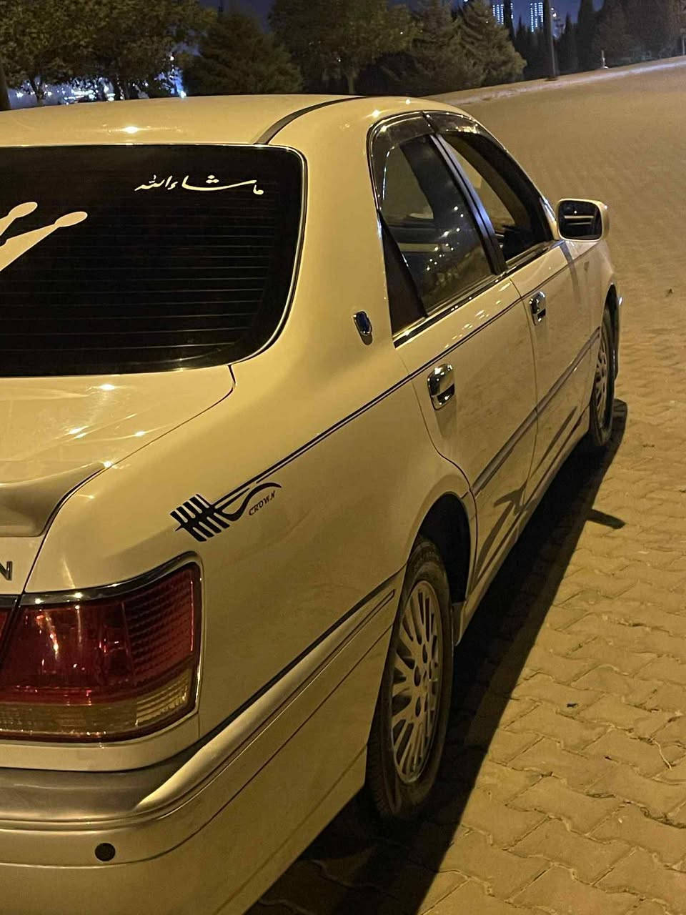 سلاوی خواتان لێبێت مەلیکە مۆزی 2003 گێرو مەکینەی بە شەرت 250 مەسرەفی نییە 4 دووگمەیی فول بەس سلاید نیە بەس شوێن موسی بۆیاخە مەکینەیی 175.tb کۆدی بۆ کراوە...ڕەقەم تەلەفون   ***********
