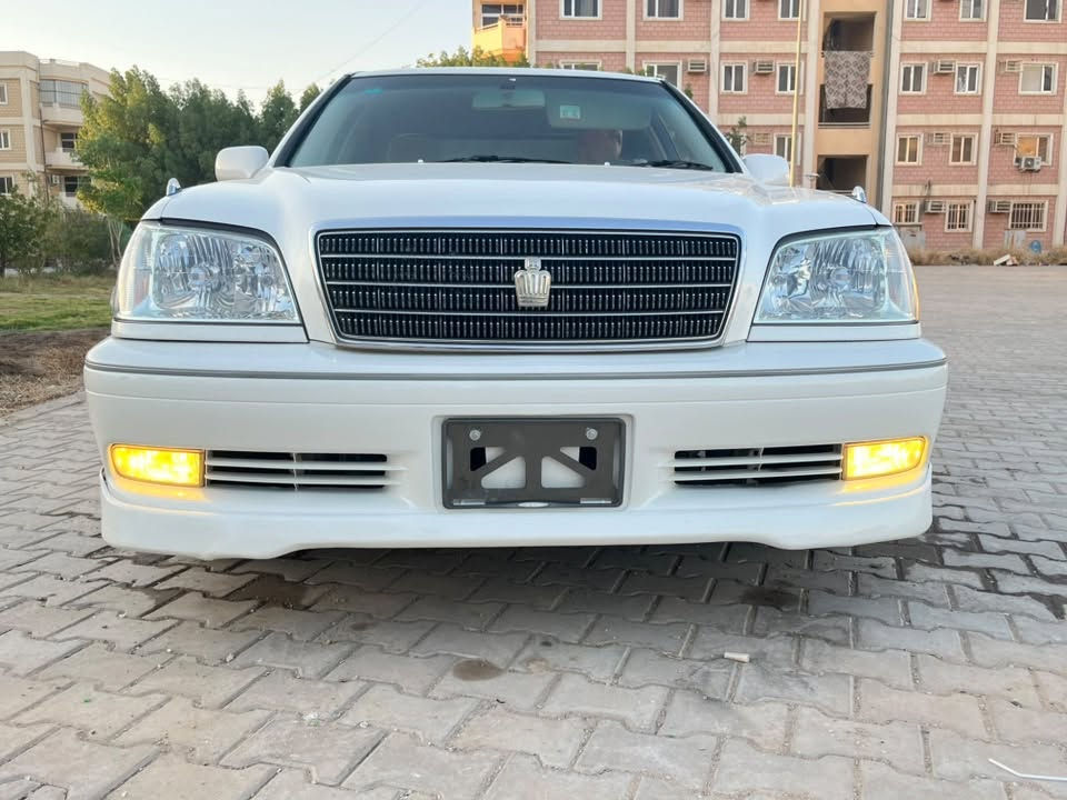 مكلف بالنشر ⚠️. للبيع تيوتا كراون ملكة رقم انبار انكليزي باسم راعيها مكانها بابل
لسيارة كرستال اصل  ✅

دشبول هادي حتيتة ✅

تبريد ثلج ❄️ منضومة جديدة ✅

اللون صدفي ✅

شاصي 175 دي فور الجبيير مكينة حاوية جديده ✅

كير جديد شرط مال حاوية ✅ 

لايت كرستال جديد مال حاوية ✅

بك لايتات كرستال تخم جديد ✅ 

السيارة 3 دكم اصل شاد الها صاجية دكمتين ✅

بردة خلفية ✅ 

للاستفسار [***********] راعي السيارة
