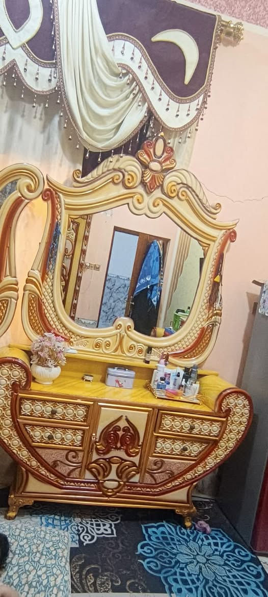 غرفة عراقية • نظام ملكي • استعمال قليل
