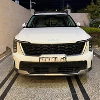 سورنتو 2024 مكفولة كفالة عامة ماشيه 44  السعر 280 رقم واسط  0772347744...