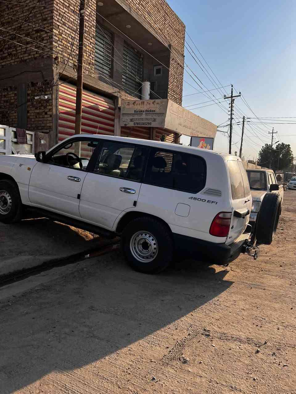 لاندكروز • ٢٠٠٣ • رقم بغداد