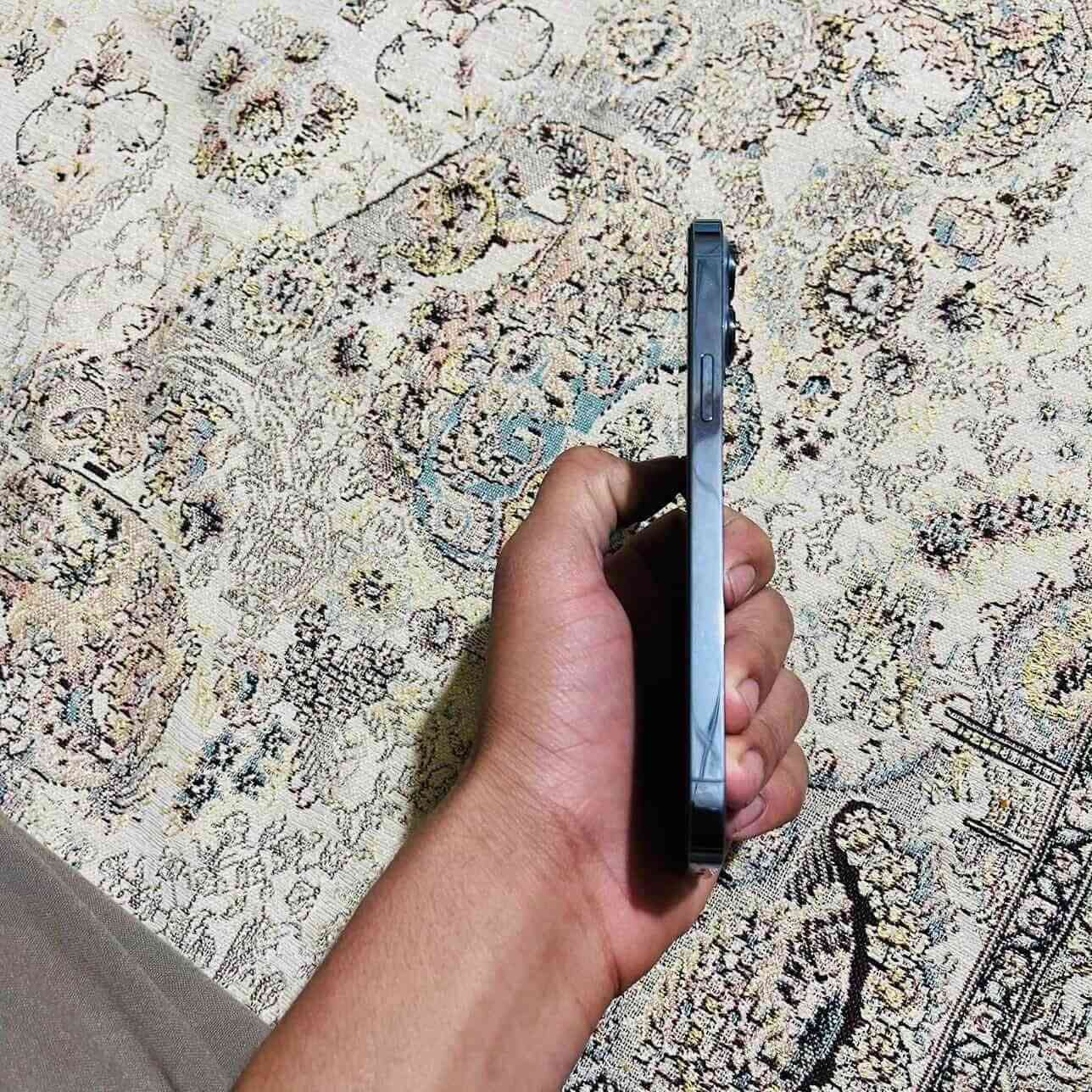 آيفون 13 برو ماكس جهاز كلش نظيف مبدل شاشه 
بطاريه 80 جهاز مستعجل على بيعته الي يريده يجي خاص واني بل خدمة ***********
