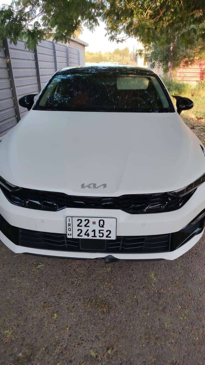 .
حيــاكم الله اخوان  K5موديل 26
 _- وكــــاله NIM  .VIB ط
السياره خليجيه فول 1/1 VIBمكينه 2500 
كفاله عامه 
باسمي هزه وسنويه جديده تحويل ثاني يوم
ماشــيه 5الف استخدام شخصي فقط  
داخــله قرميدي 
بانوراماا .كشنات كهرباء  تدفئه تبريد .5كامـرات  360
رادار  بالمري .وتوقف ذاتي 
 5انضمه قياده 
12حساس
 السعر 270 ورقه  و بلعافيه عل ياخذه 
العنوان : بغداد دوره. مغلف سياره بيهه كتاب تظليل 📍 ////*********** واتساب
