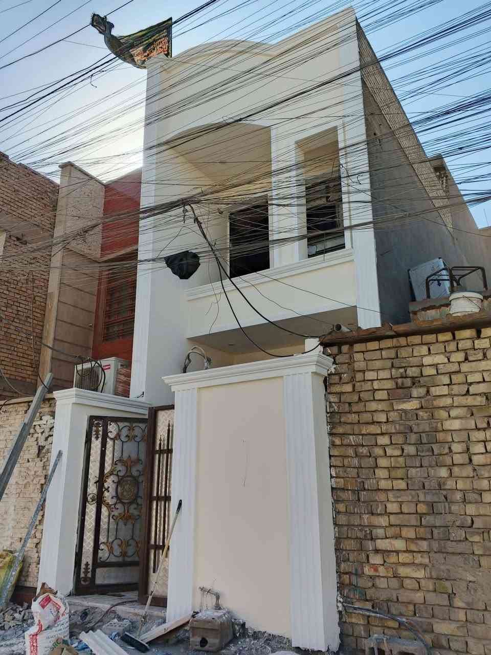 متواجد كادرفى بغداد 
لبخ اسمنت 
تصفير 
سقل ناعم 
جراره 
تشميع 
تشطيب واجهيات بااسعار مناسبه
***********
