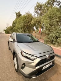 راف فور XLE • ٢٠٢٢ • ٧٥ ألف كم