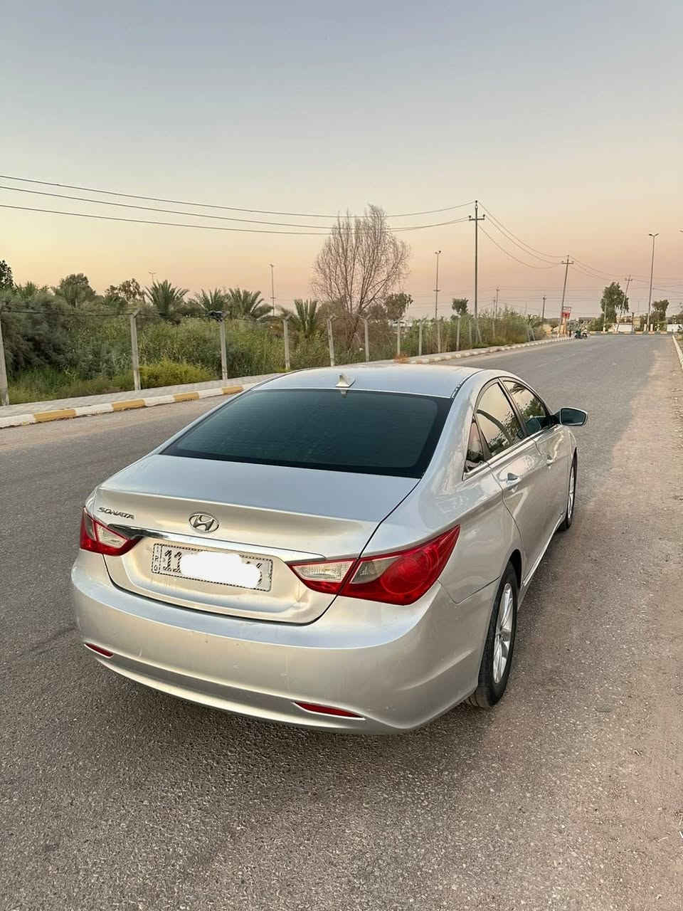 السلام عليكم 
هونداي سوناتا موديل ١٣كندي فول مواصفات رقم بغداد بسمي بيهه ٣قطع صبغ بدون دواخل شرط 
السياره جاهزه حداديه تبريد گير مكينه شرط 
للاستفسار الاتصال عالرقم ***********
أو مراسلة الصفحه مكاني ديوانيه

