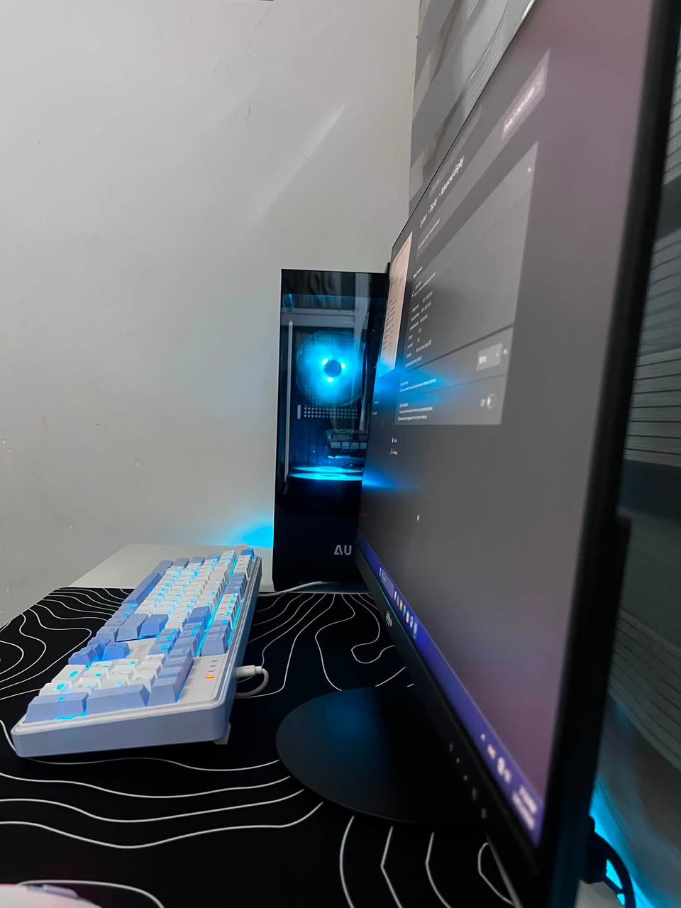 رايزن ٥ ٥٥٠٠X • RTX 3050 • m.2 ٥١٢