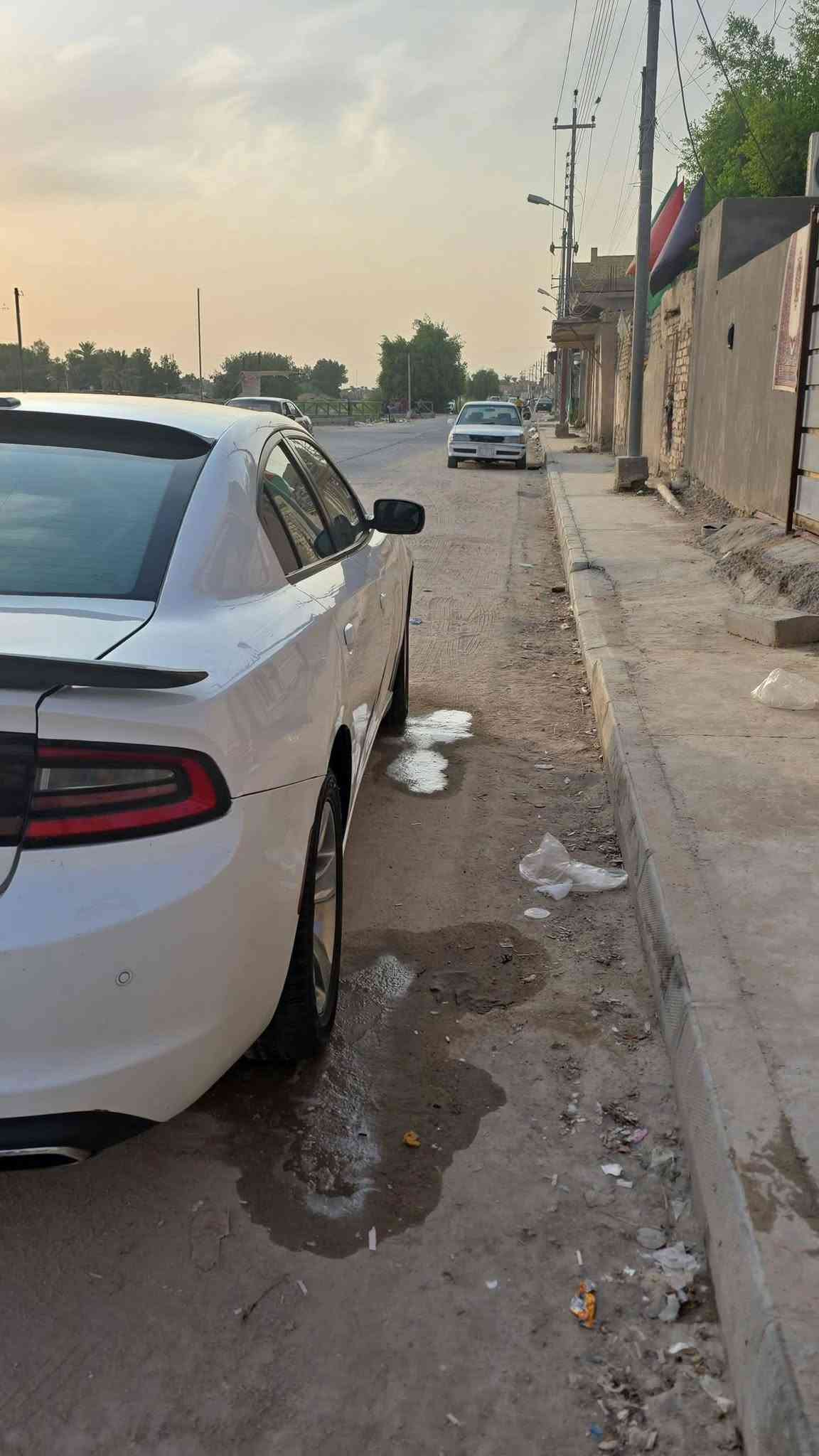 موديل ٢٠٢٠ اصل رقم بغداد بسمي بيهه تبديل بنيد وجنطه مكينه كير حداديه تبريد تخم تاير السعر ٢١٠ وبيهه مجال مكاني ناصريه ***********

