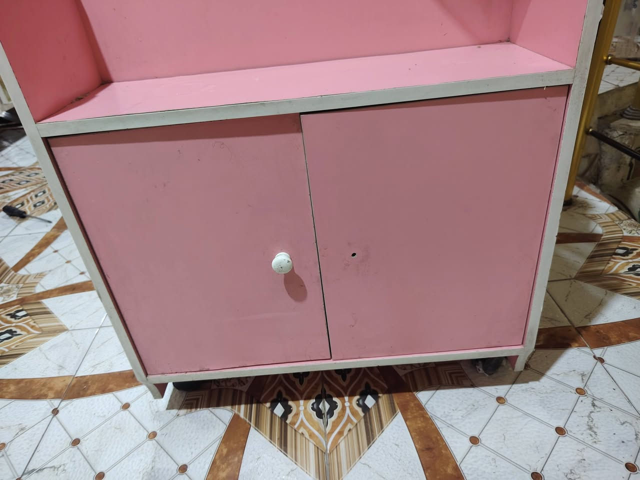 سرير اطفال • نضيف • دوشك كويتي