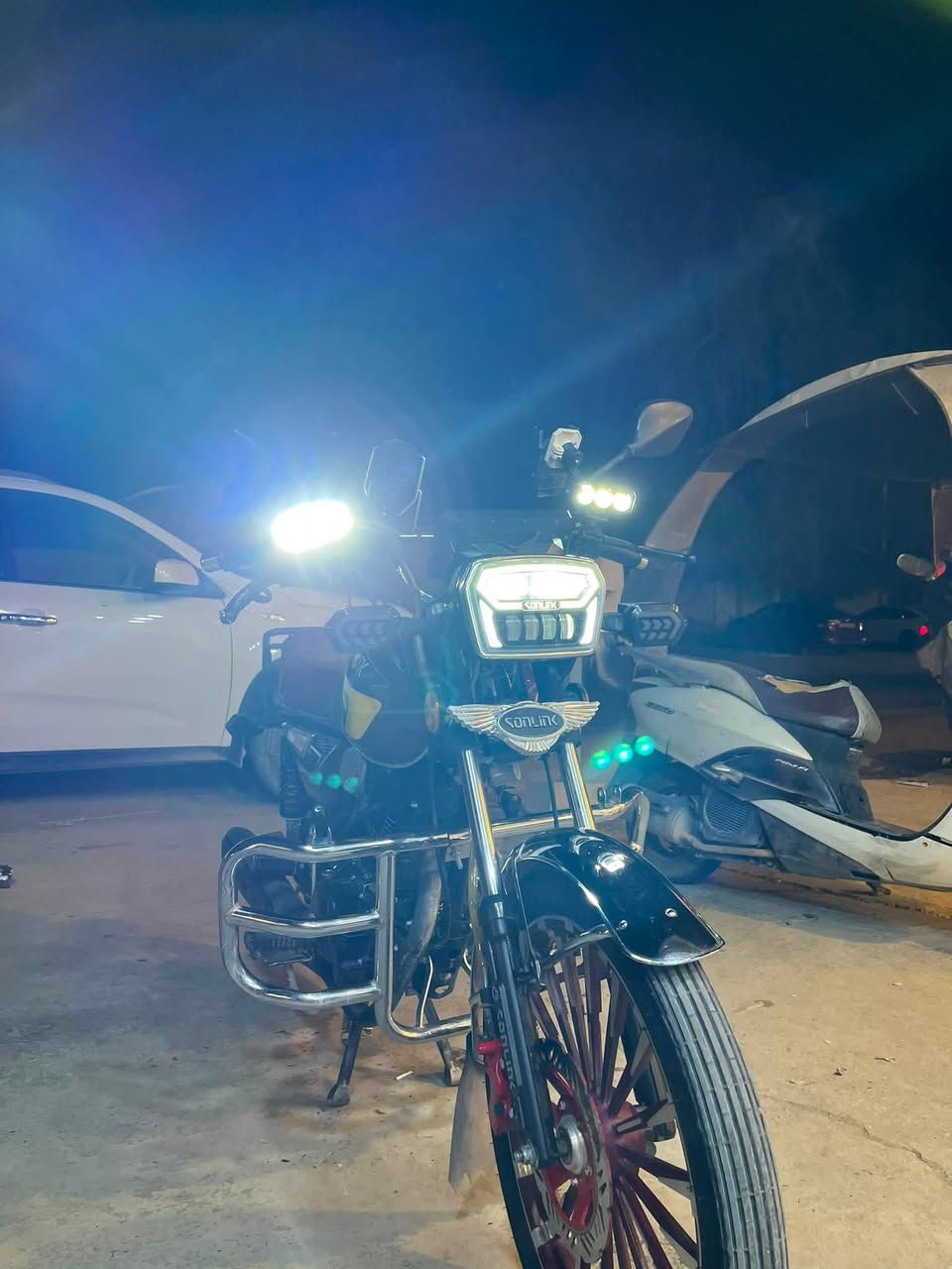 للبيع مال جناي ماشيه 6 الاف
950 بيها مجال بسيط
*********** بس الشراي يتصل
