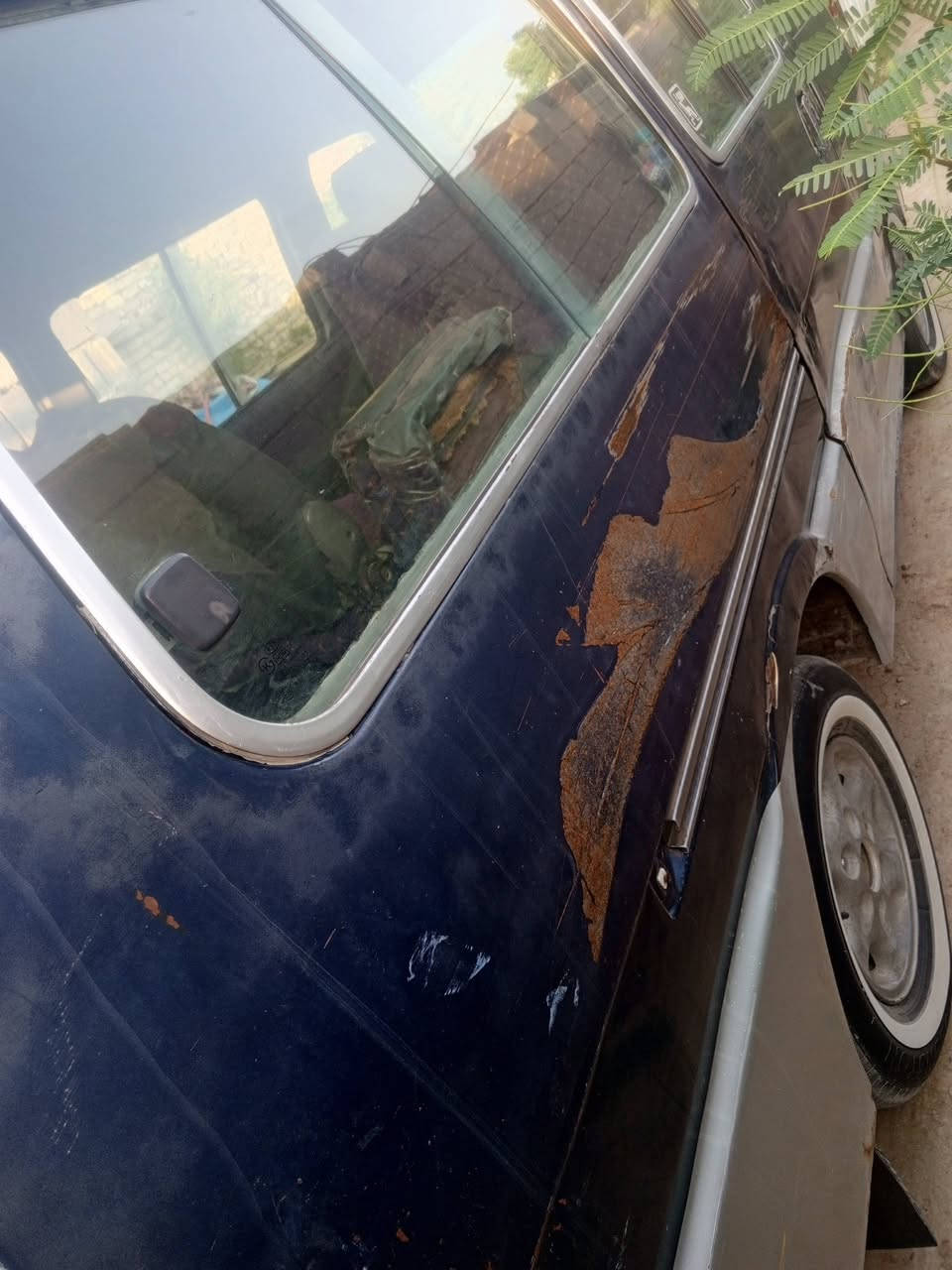 السلام عليكم للبيع كيا بسته موديل 95 تخم تاير كرهبائيات كلهه شغاله كير اكسن كله تمام محرك مدوشمه جديد السياره مابيهه خياس حجله كلش نضيف السياره بلاديه مابيهه نقص كبل لشارع تحويل مباشر مكان بغداد ابو غريب السعر 37 للستفسار ***********  @***********
