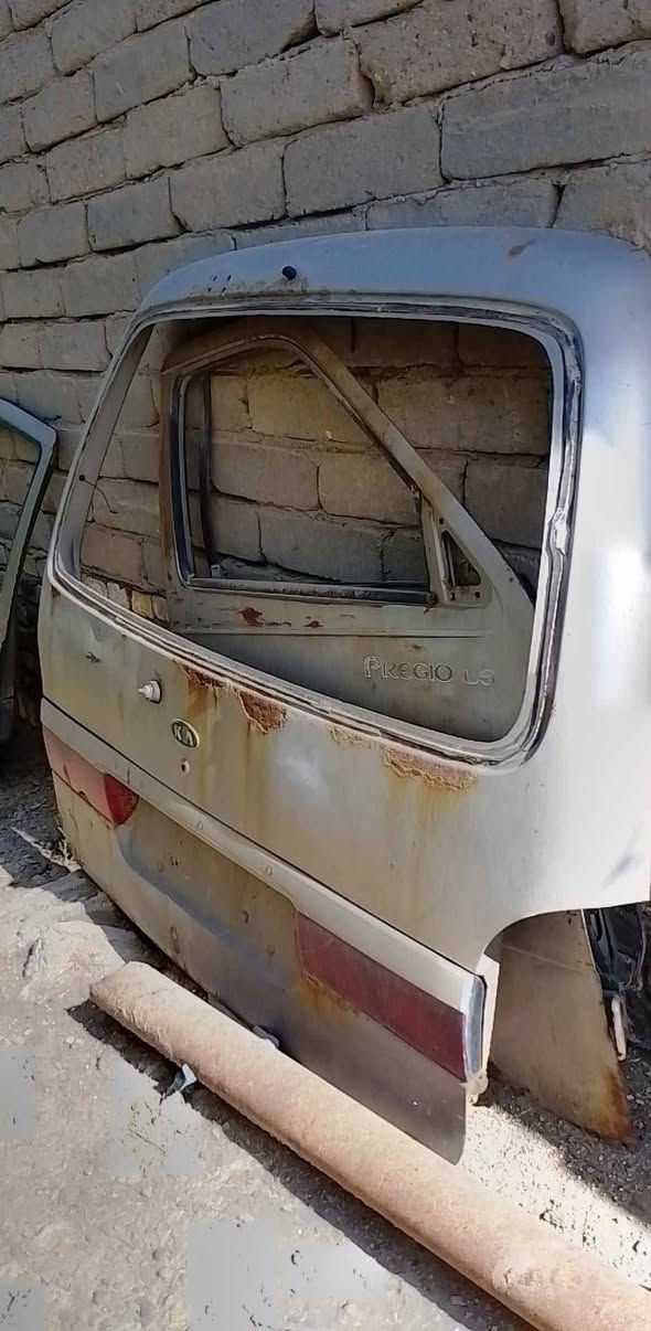 السلام عليكم اخوان بيبان و جنطه مال بريجو للبيع نضاف وحلوات السعر انتصل على الرقم 👇
***********
