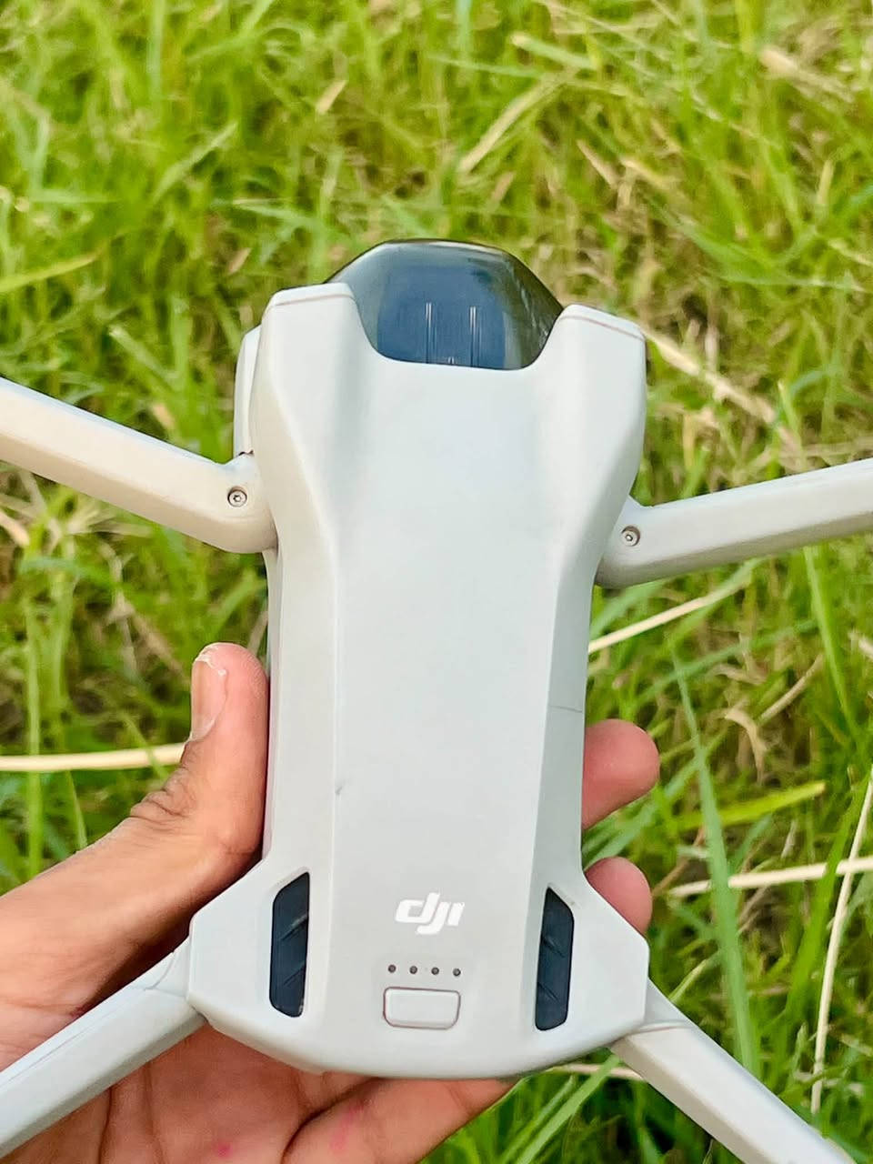 🚁 للبيع درون DJI Mini 3 عادي

📍 المكان: دوانية – عفك

الدرون بحالة جيدة، لكن بيه كسر بأحد الأجنحة ومصمّغ، ومذكور هذا الشي حتى يكون البيع واضح وكلشي موضح ب صور 

📸 مناسب للتصوير والاستخدام الشخصي.

السعر :900وبيها مجال 

📞 للتواصل والاستفسار:

***********
