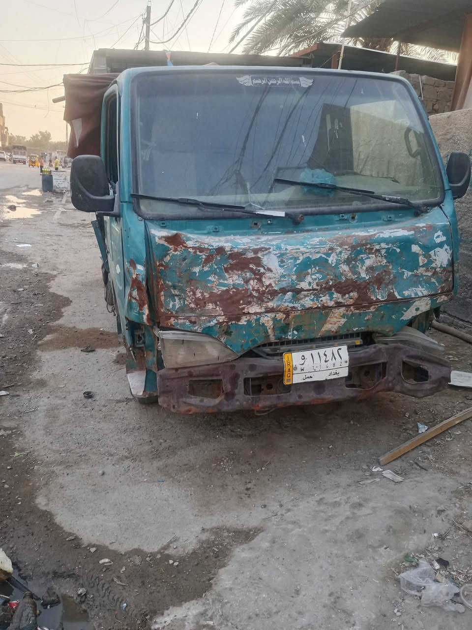 سلام عليكم كيه سامسونك  2001 بدون راعي بيه سنويه اتكفل عشائر وسياره تخم تاير وصدر جديد كهربائيتها كله شغاله كير محرك برغي ممفتوح بيها سياره خير من الله السعر 18وبيه مجال  مكاني بغداد الحريه قرب مخازن الجاي رقم ***********
