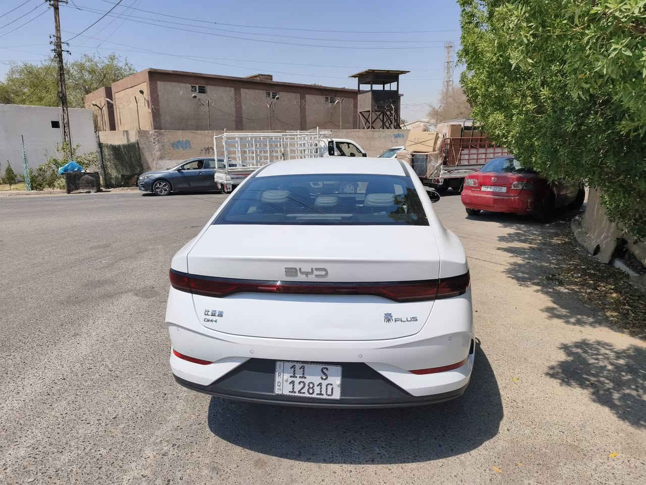 سلام عليكم Byd qin plus للبيع 2025 كفاله عامه ماشيه 13500 بيها فقط رصعه خفيفه موضحه بالصوره و شويه خفايف من وره هم موضحه بالصوره
سلام عليكم Byd qin plus للبيع 2025 كفاله عامه ماشيه 13500 بيها فقط رصعه خفيفه موضحه بالصوره و شويه خفايف من وره هم موضحه بالصوره 
مكانها كرادة للتواصل ***********
السعر 18 و 900
