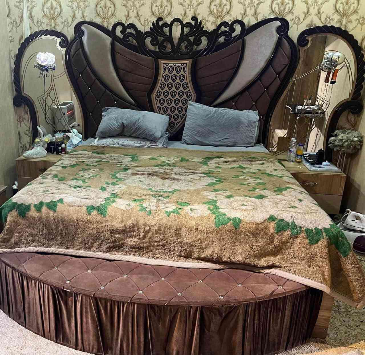 غرفه نوم 9قطع نضيفه جدا سعر 550الف عنوان بغداد مدينة الصدر رقم بي وتساب فقط *********** اخذ سكرين للمنشور ودز وتساب
